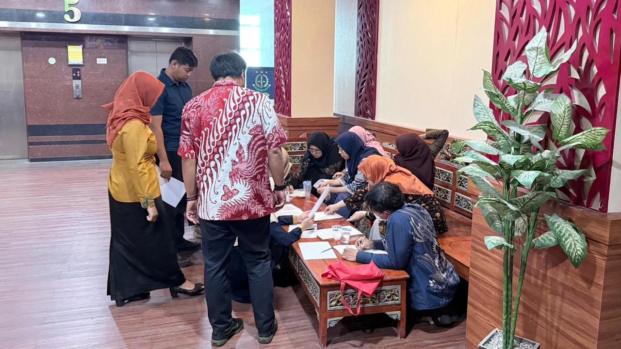 Pegawai ESDM Jatim Ramai-Ramai Kembalikan Uang Pungli, Sementara Terkumpul Rp707 Juta
