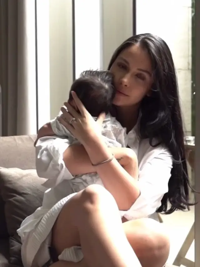 [Fimela] Estelle Linden