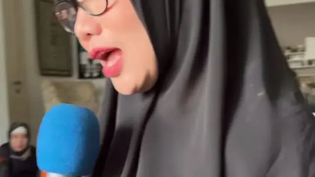 Reza Artamevia Tampil Syar'i