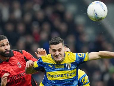 AC Milan harus menelan pil pahit saat menjamu Parma dalam laga lanjutan Liga Italia 2025/2026 pada Minggu (22/02/2026). (AP Photo/LaPresse/Spada)