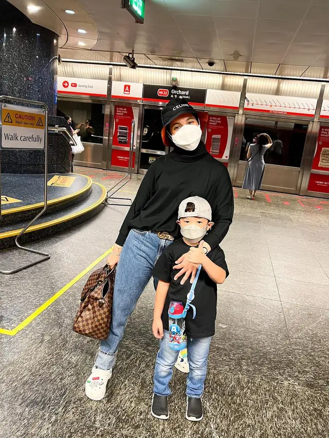 [Fimela] Nycta Gina dan Rizky Kinos