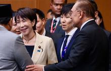 VIDEO: Momen Prabowo Buat PM Jepang Tertawa Ngakak di KTT Asean
