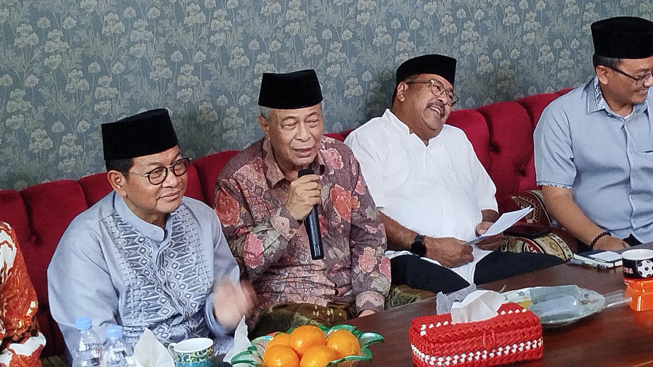 Pramono Dicurhati Kiai NU soal Gaji Guru Madrasah di Bawah UMR, Janji Segera Bikin Perda Ponpes