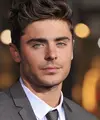 Zac Efron mengaku menggunakan Tinder namun tak ada yang ingin mencoba berkencan dengannya karena mengira profilnya palsu. (Pride)