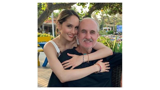 Jarang Terekspos, Ini 7 Potret Cinta Laura dan Ayah Bulenya