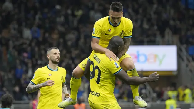 Foto: AC Milan Dipecundangi Tim Zona Degradasi, Inter Milan Tembus 3 Besar Klasemen Liga Italia