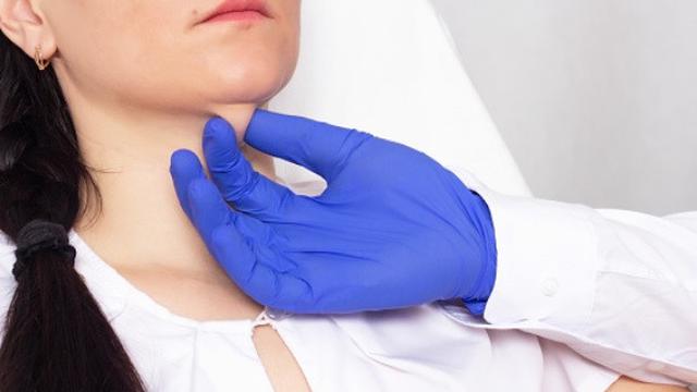 Ilustrasi double chin