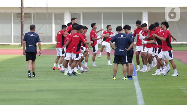 Persiapan Piala AFF U-23 2025, Garuda Muda Gelar Latihan Terbuka di Stadion Madya GBK