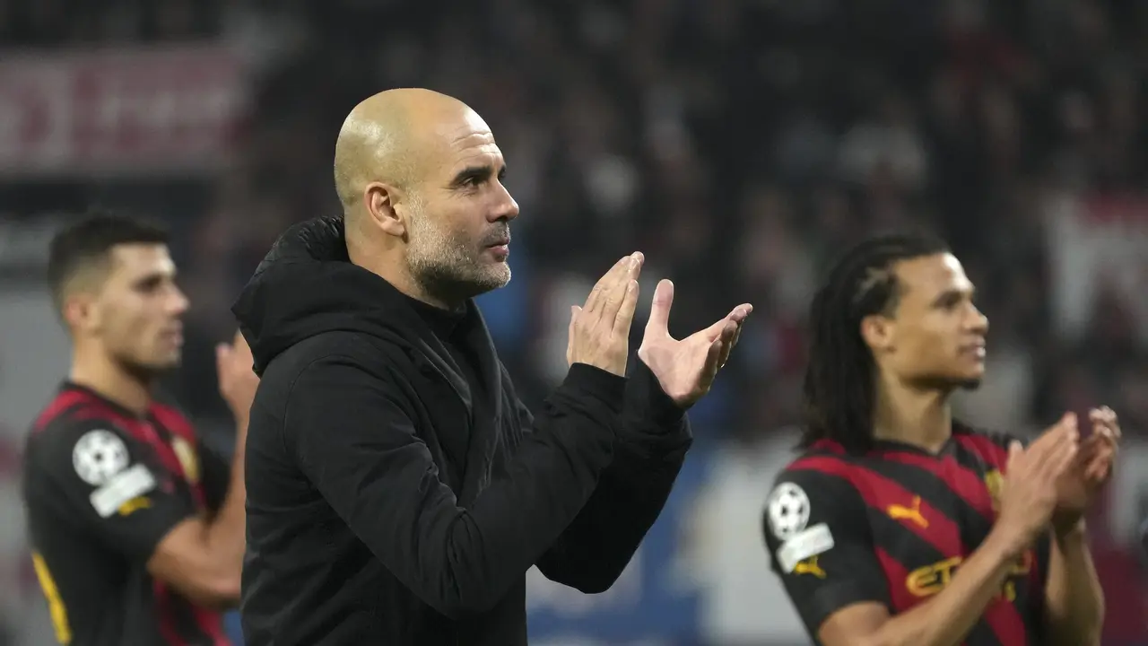 Ekspresi Pep Guardiola Gagal Antar Manchester City Menang di Markas RB Leipzig