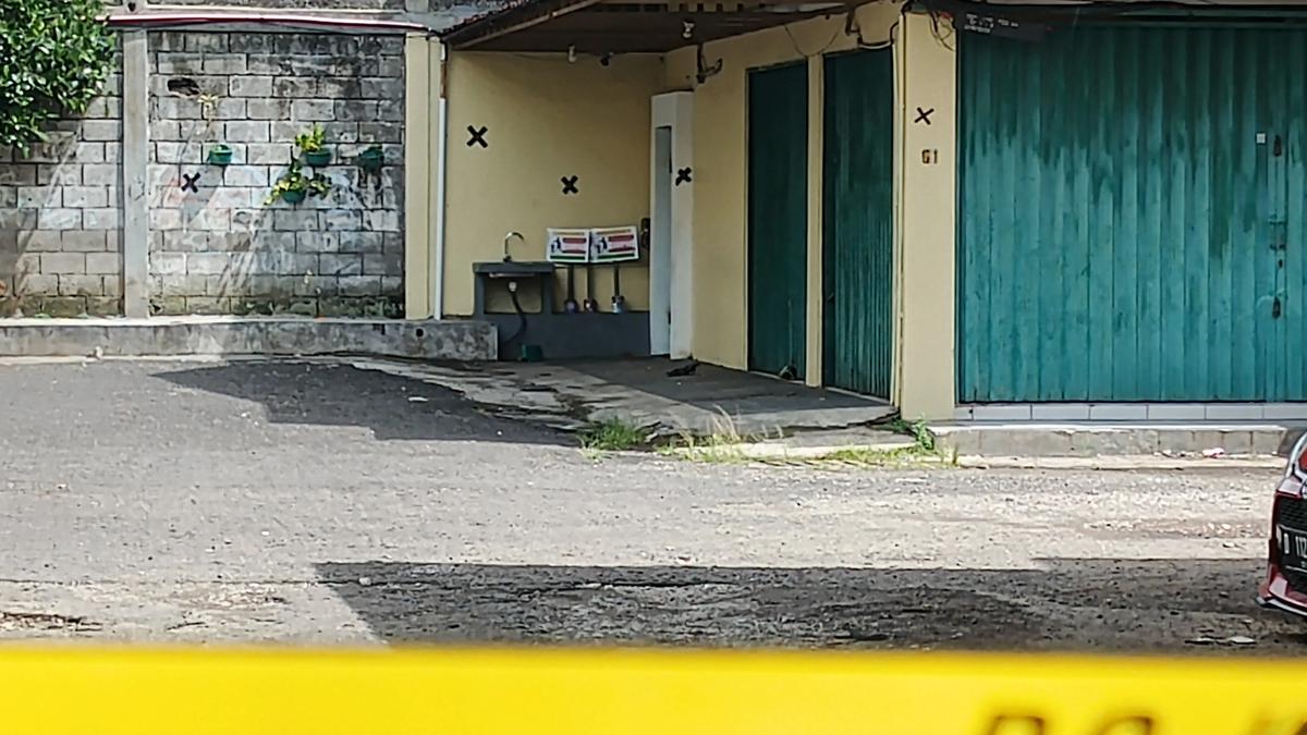 Geger Kotak Hitam Diduga Bom di Kawasan Ruko Kosambi Bandung, Jibom Gegana Turun Tangan