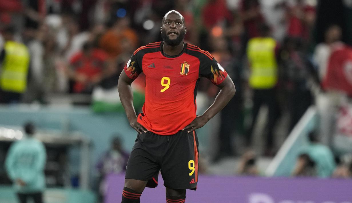 Usai tertinggal satu gol, Timnas Belgia berusaha mencari gol penyeimbang dengan lebih menggencarkan serangan. Terbukti, Romelu Lukaku dimasukkan pelatih Roberto Martinez pada menit ke-81. (AP/Frank Augstein)