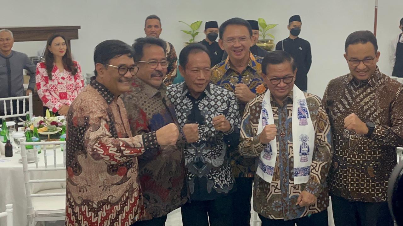 Potret Anies, Ahok hingga Pramono Anung & Rano Bertemu Balai Kota Jakarta, Kompak Salam Komando