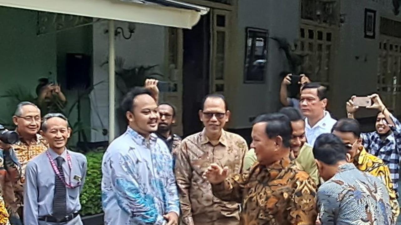 Prabowo-Gibran Temui Sultan HB X di Kantor Gubernur DIY