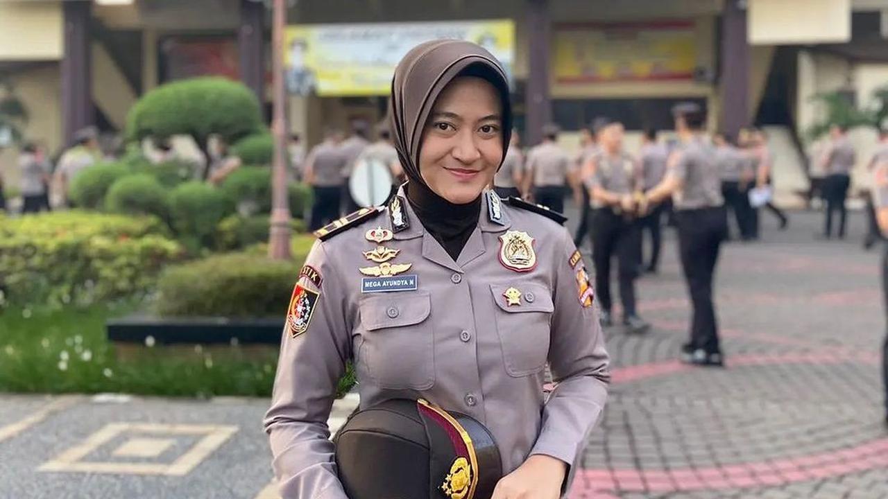 Kini jadi Perwira Polisi