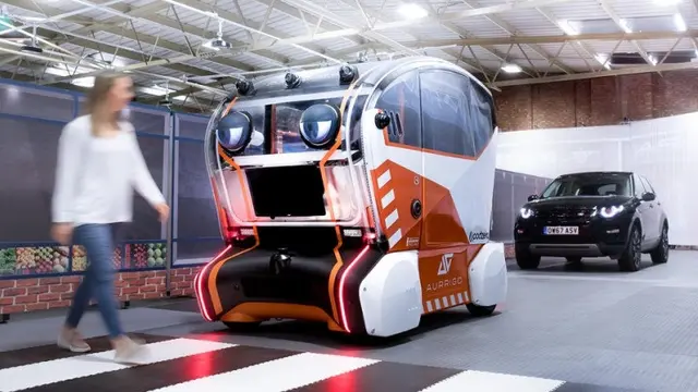 Jaguar Land Rover mobil nirsopir