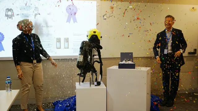 Dräger Safety Indonesia meluncurkan alat pendeteksi gas dan alat bantu bernapas yang melindungi pekerja dari pekerja dari paparan gas beracun.
