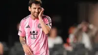 Penyerang Inter Miami Lionel Messi bereaksi setelah gagal mencetak gol ke gawang Chicago Fire pada pertandingan MLS, Rabu,&nbsp;1&nbsp;Oktober 2025, di Fort Lauderdale, Florida. (AP Photo/Rebecca Blackwell)