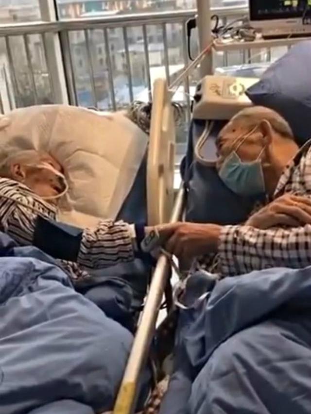 Momen Haru Pasangan Lansia Sekarat Ucap Selamat Tinggal, Diduga Kena Virus Corona