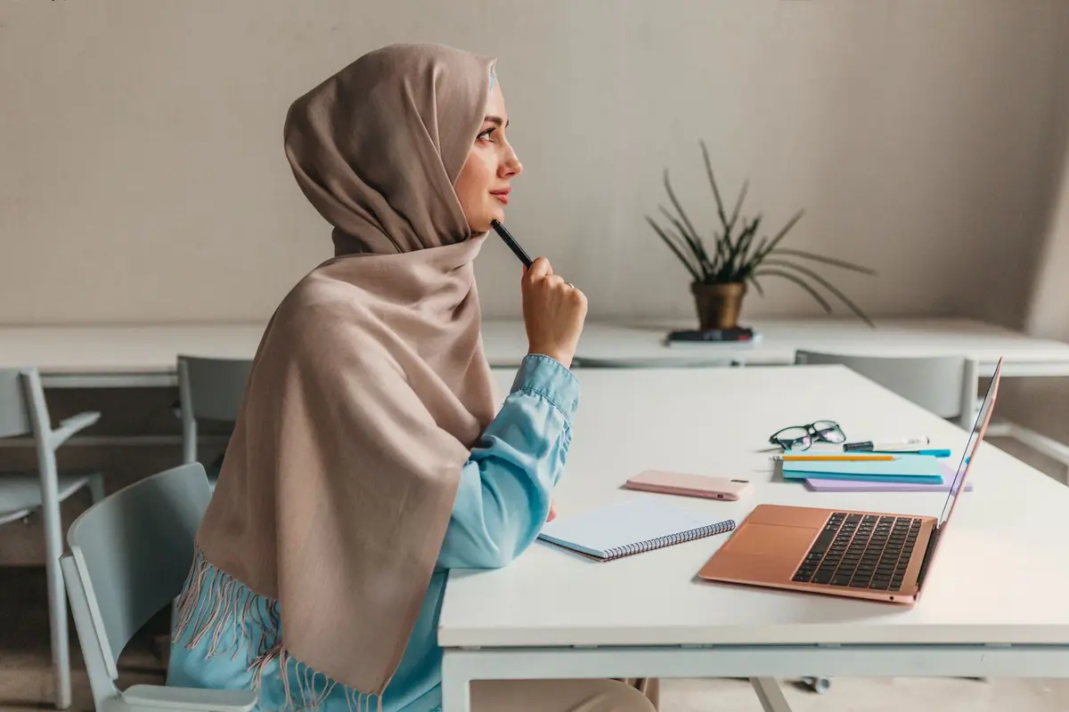5 Topik Journaling Sebelum Tidur di Bulan Ramadan untuk Refleksi Dirik