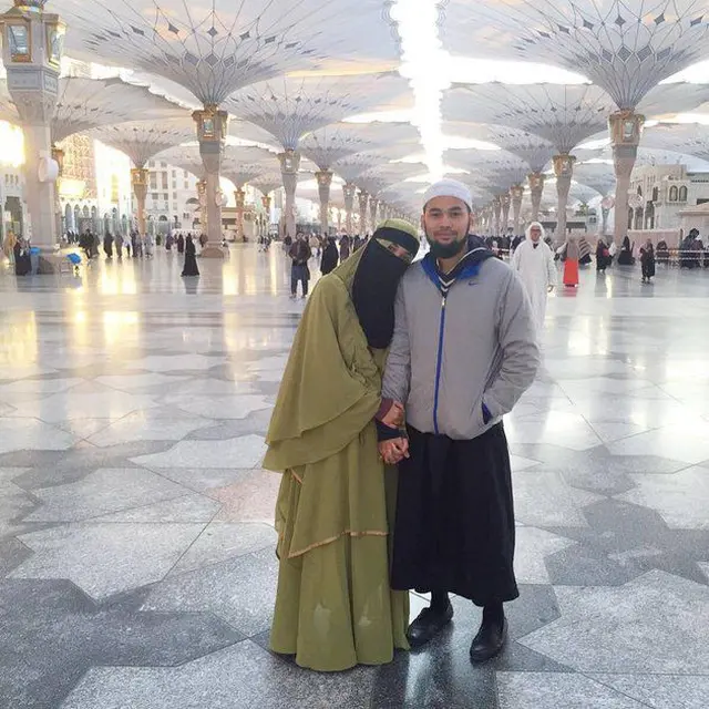 Selain Nadzira Shafa, Ini Potret 8 Seleb yang Tampil Memesona Pakai Cadar