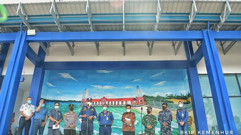 Menteri Perhubungan (Menhub) Budi Karya Sumadi meninjau pembangunan infrastruktur transportasi di Tanjung Balai Karimun, Batam. Dok Kemenhub