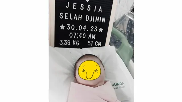 6 Potret Greysia Polii Melahirkan Anak Pertama, Tersenyum Bahagia