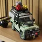 Lego rilis mainan model Land Rover Defender 90