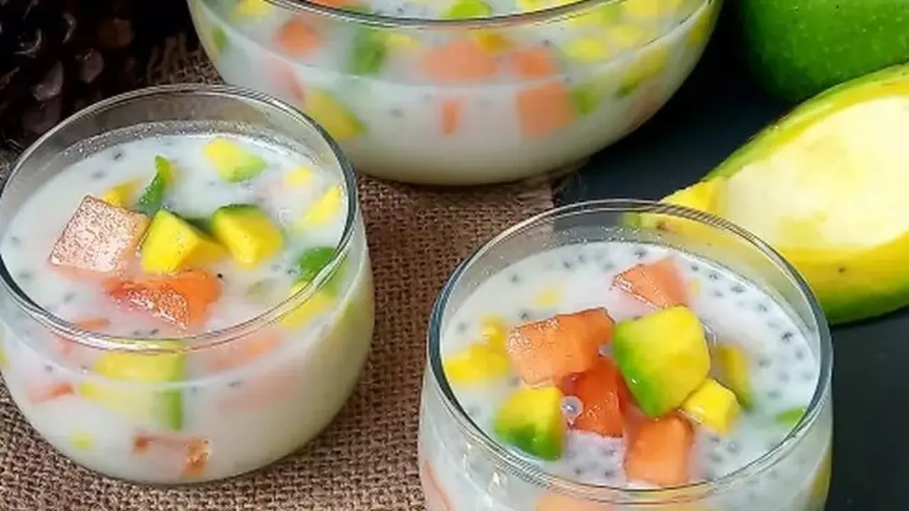 Alpukat Pepaya Kuah Santan