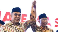 Sekjen Gerindra Ahmad Muzani memperkenalkan calon gubernur Lampung yang sudah diputuskan oleh Ketua Umum Partai Gerindra Prabowo Subianto, yakni Rahmat Mirzani Djausal untuk maju di Pilkada 2024. (Foto: Istimewa).