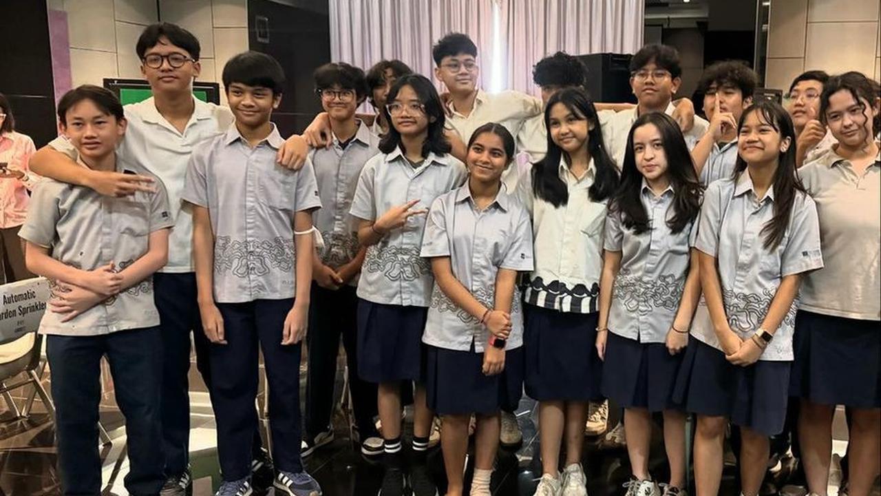 Inul Beri Pujian Untuk Sekolahnya Sang Anak
