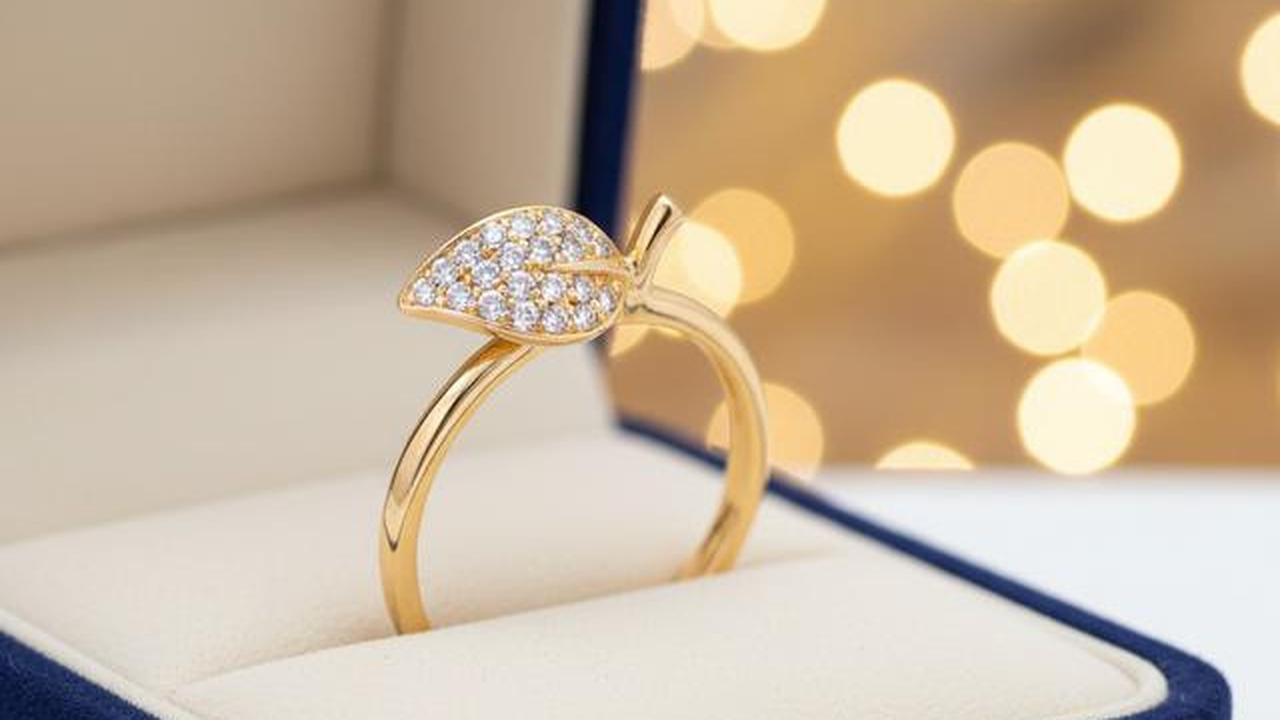 7 Model Cincin Emas Apel 2025, dari Simpel Elegan hingga Mewah