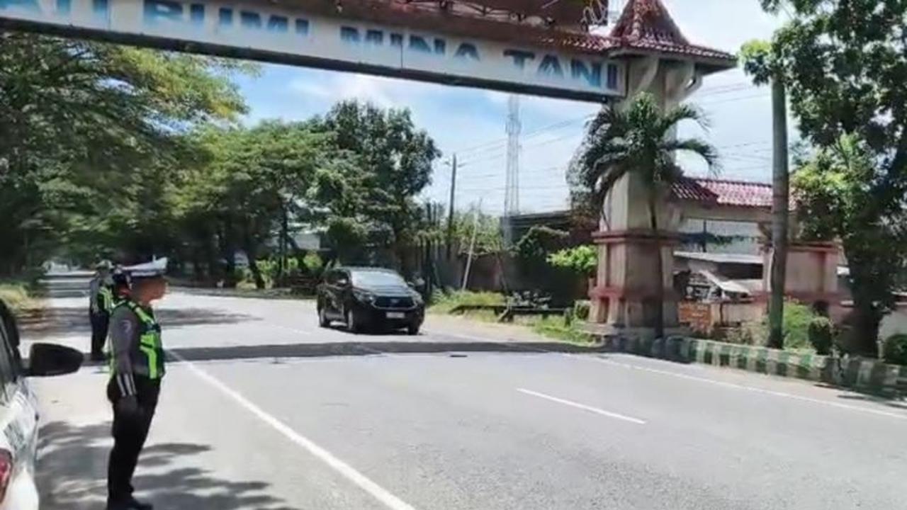 Arus Lalu Lintas Lebaran Pati-Rembang H+1 Terpantau Lancar, Polresta Pati Imbau Warga Waspada
