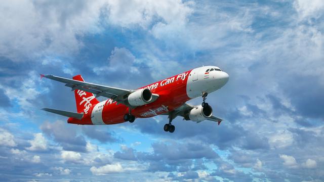 Semarak! Penerbangan Perdana AirAsia Indonesia Makau-Jakarta