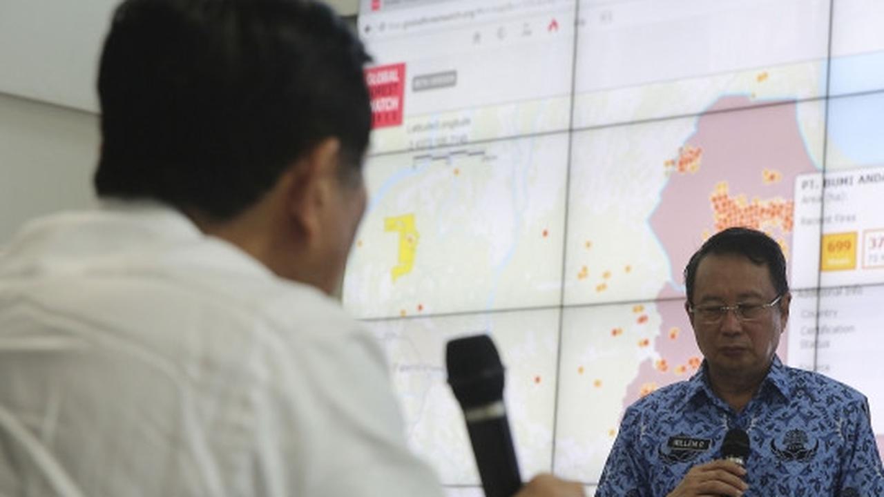 Menko Luhut pimpin rapat penanggulangan bencana asap