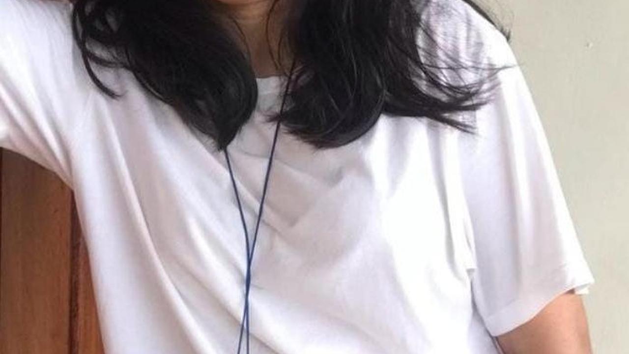Unik dan beda dari Tiktokers lain, Aul kerap membuat konten dengan konsep ‘tutorial hidup’. Hal ini yang menjadikan kontennya selalu viral dan banyak disukai oleh warganet.<br>