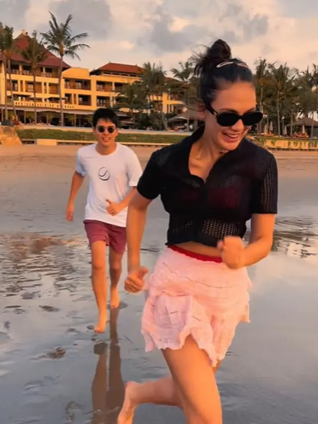 Luna Maya dan Maxime Bouttier (Instagram/lunamaya)