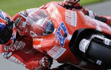 Tinggalkan Honda, Stoner resmi comeback ke Ducati