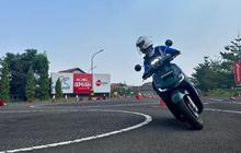 Cara Menikung Sepeda Motor dengan Benar dan Aman saat Menghadapi Belokan