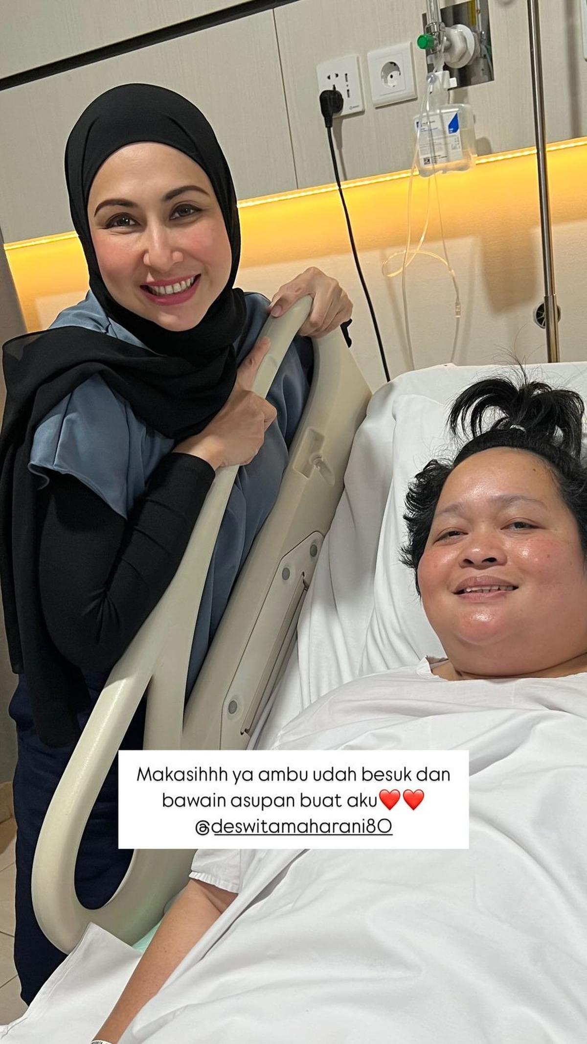 Sinyorita Esperanza Jatuh dari Tangga Hingga Angkle Patah, 7 Potret Kabar Terkini Setelah Jalani Operasi