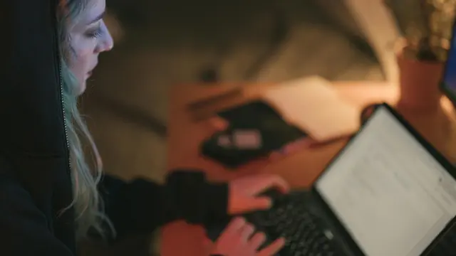 Night Owl: Zodiak yang Hidup di Bawah Bintang