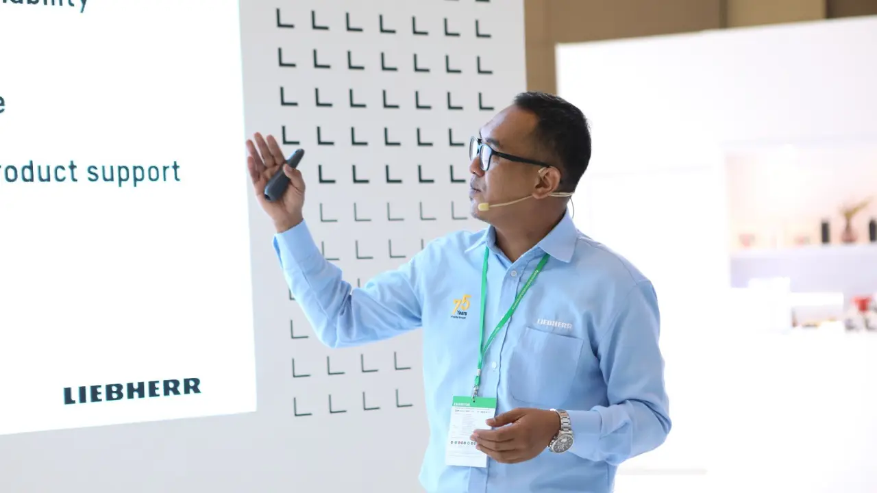 Liebherr Indonesia berpartisipasi dalam gelaran Mining Indonesia 2025. (Dok Liebherr)