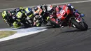 Pembalap Ducati, Andrea Dovizioso, saat latihan bebas pertama (FP1) MotoGP Andalusia 2020 di Sirkuit Jerez, Jumat (24/7/2020). Vinales mengukir waktu lap tercepat dan Rossi menempati posisi kedua. (AFP/Javier Soriano)