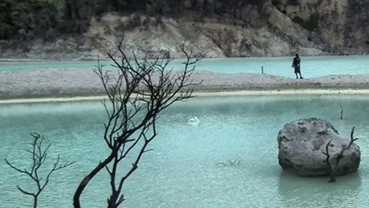 <b>Kawah Putih</b><br>