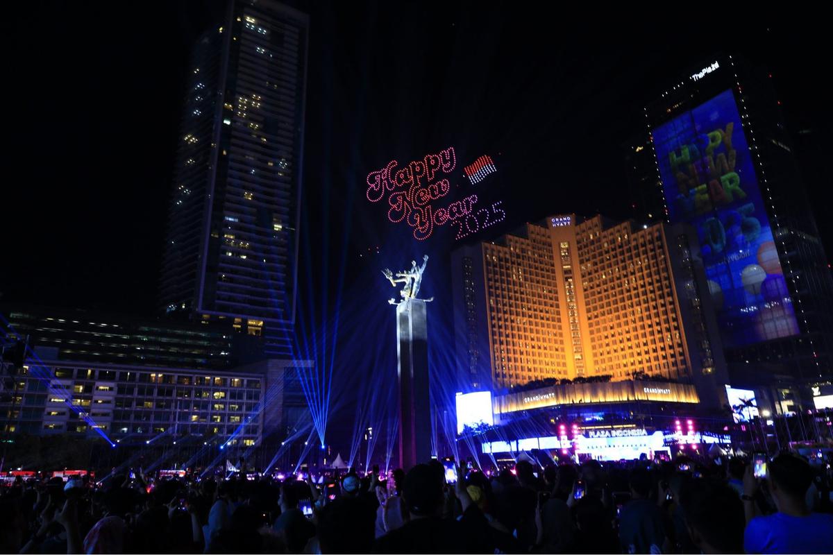 Malam Tahun Baru 2025 di Bundaran HI