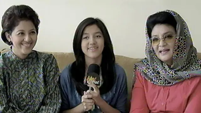 Darah Seni Ify Blink Ternyata dari Nenek