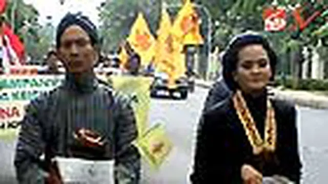 Bakar Kemenyan, Warga DIY Tolak Pemilihan Gubernur