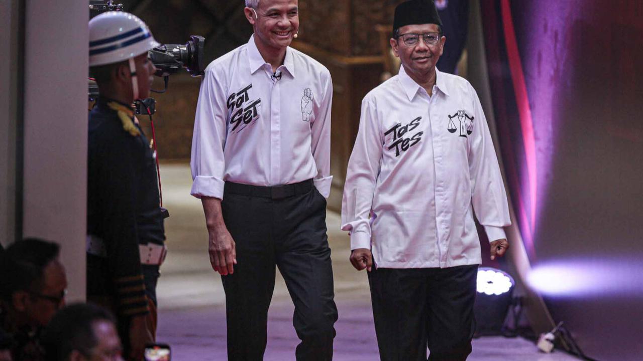 Capres nomor urut 3 Ganjar Pranowo angkat bicara tentang RUU Perampasan Aset. Ganjar menyebut RUU Perampasan Aset ini harus segera disahkan.