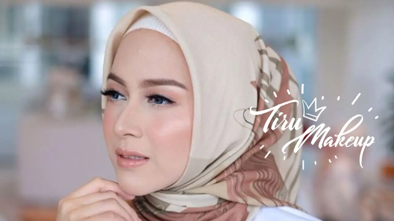 Tiru Makeup: Wajah Fresh dengan Makeup Glowing ala Nina Zatulini