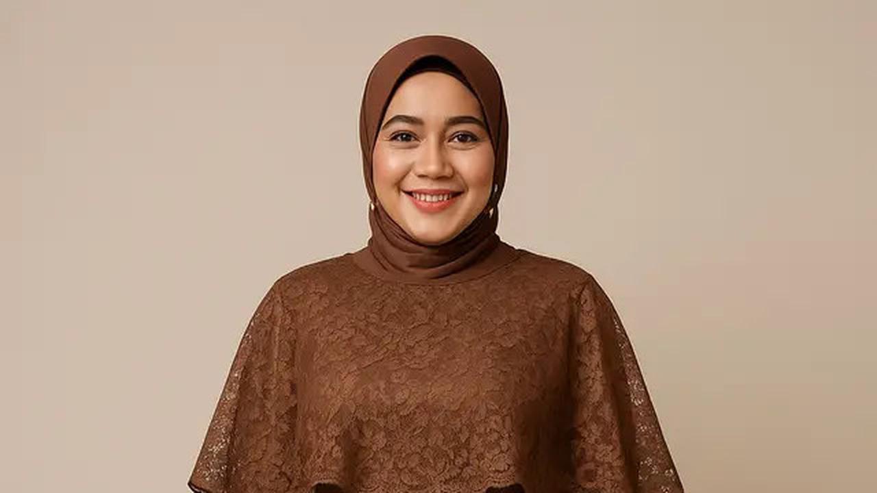 10 Rekomendasi Gamis Brokat Tali Samping untuk Ibu-ibu Usia 40 Tahun
