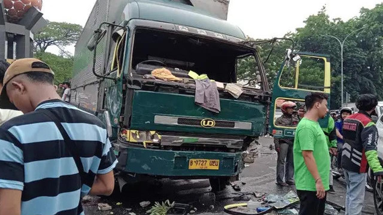 Terkuak, Sopir Truk Ugal-Ugalan di Tangerang Dipaksa Nyabu oleh Kernet